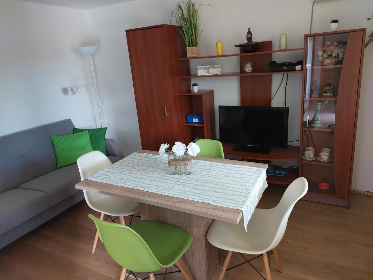 Apartmani Ana Црес Екстер'єр фото